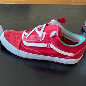 NWT VANS Old Sokol Cap LX